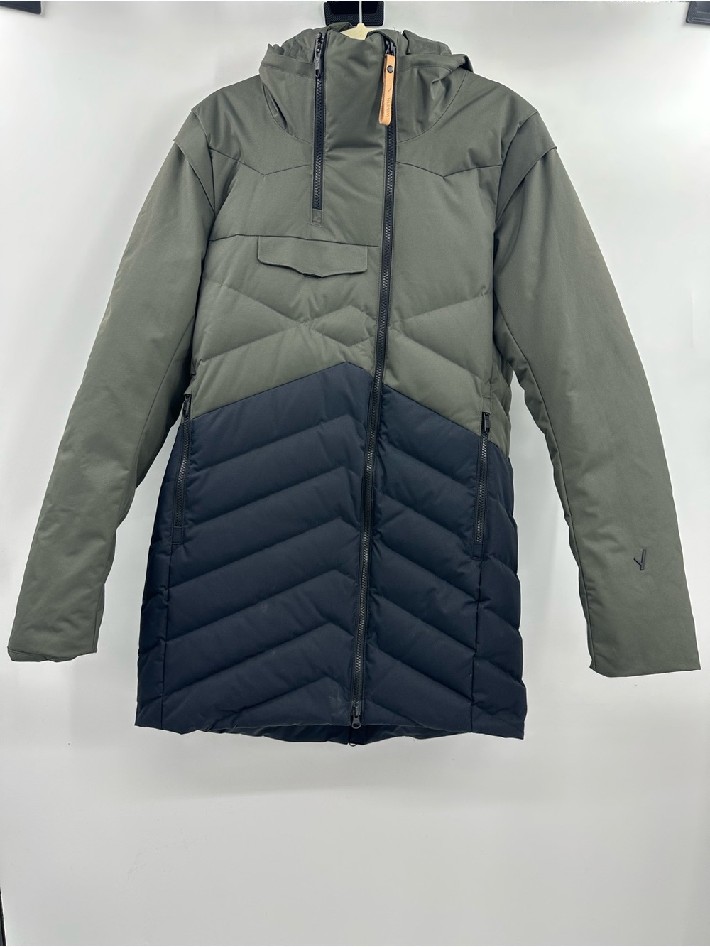 Women’s Two-Tone Olive Green and Black Insulated Hooded Puffer Coat